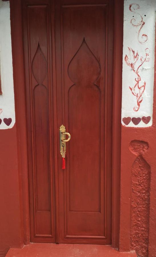 HATHOR ,Casa marroquí con dos terrazas en la Medina antigua , ideal parejas!! Arzila Exterior foto