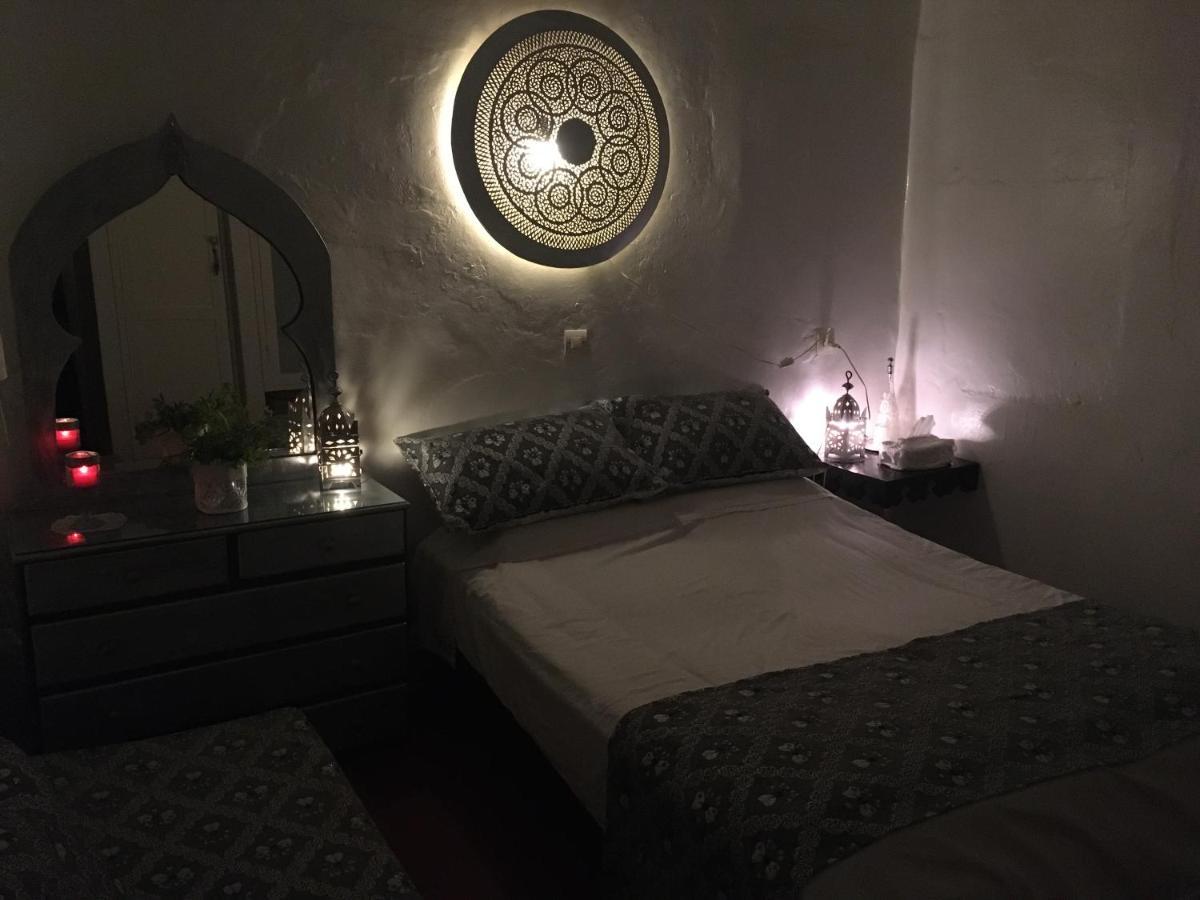 HATHOR ,Casa marroquí con dos terrazas en la Medina antigua , ideal parejas!! Arzila Exterior foto