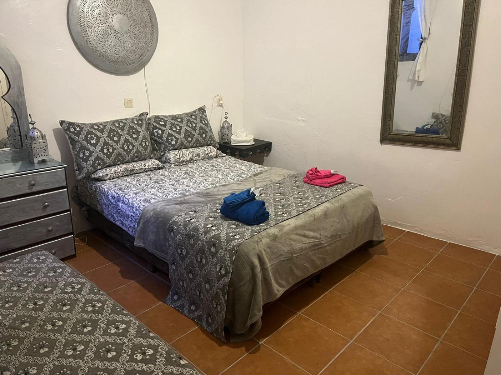 HATHOR ,Casa marroquí con dos terrazas en la Medina antigua , ideal parejas!! Arzila Exterior foto