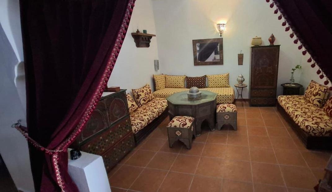 HATHOR ,Casa marroquí con dos terrazas en la Medina antigua , ideal parejas!! Arzila Exterior foto